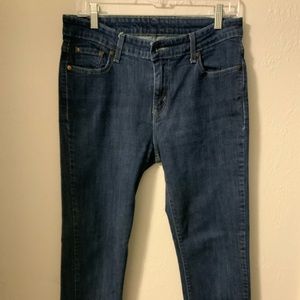 Levi’s Size 12 Exlnt Condition! 99% Cotton 30” inseam, 10”Mid-rise. 6.5” Ankle '